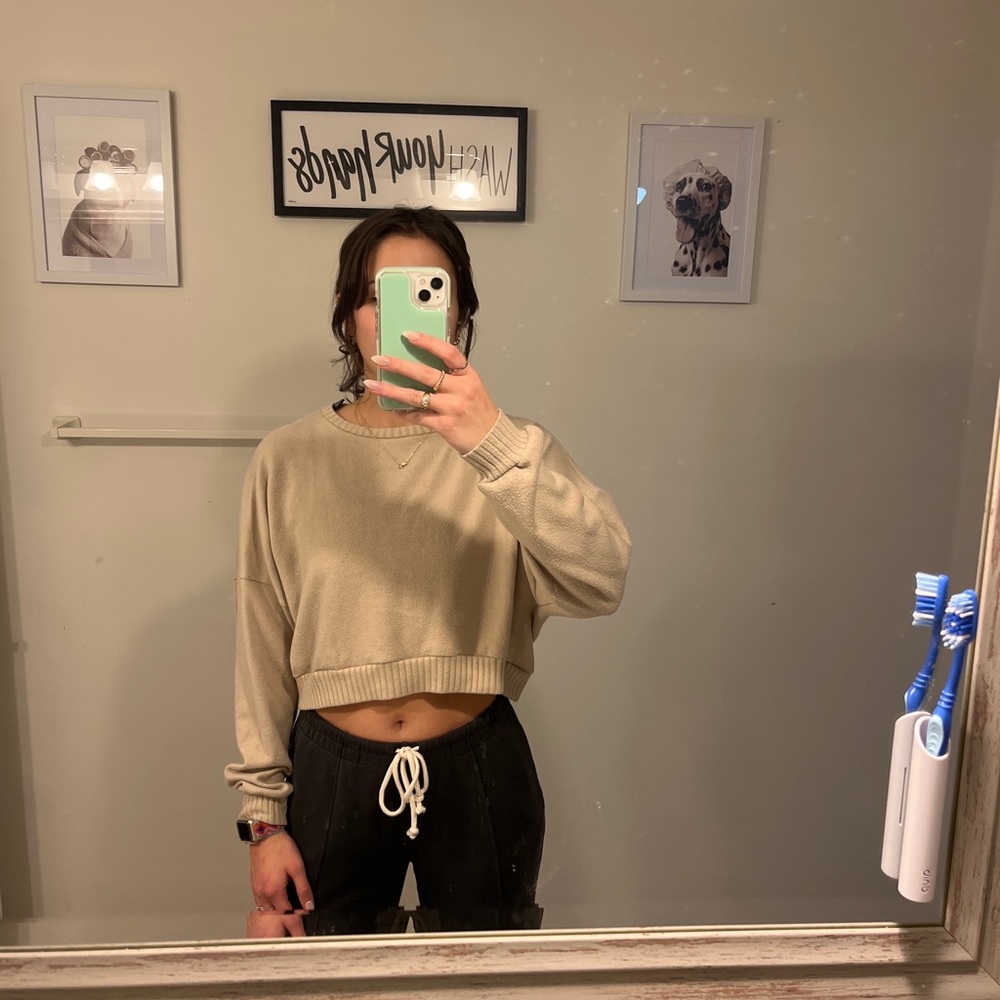 Windsor sweater